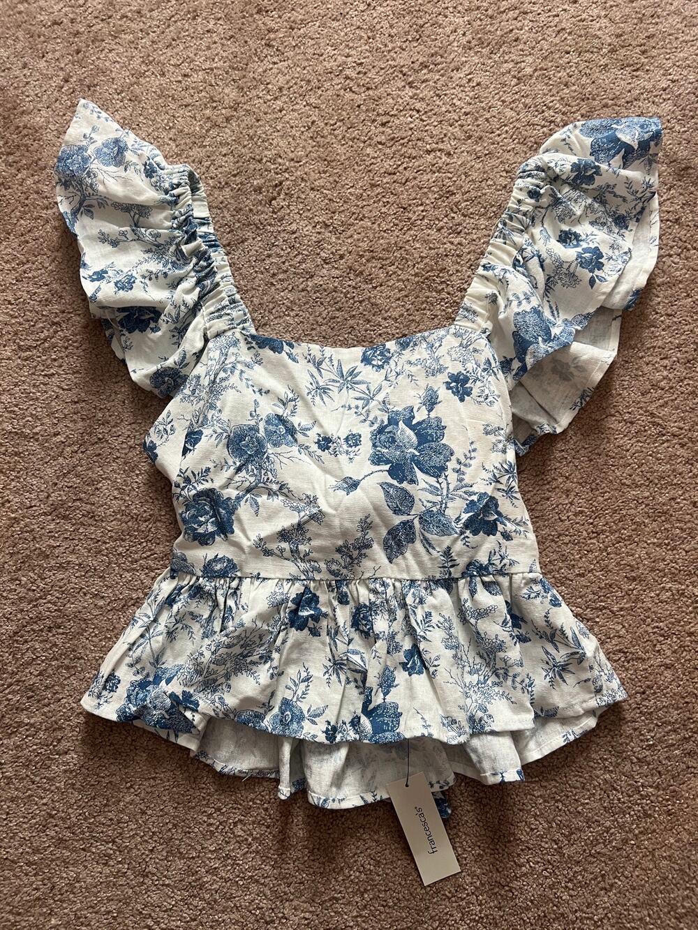 NWT Francesca’s Mi Ami Linen Blue Floral Bow Back Peplum Top